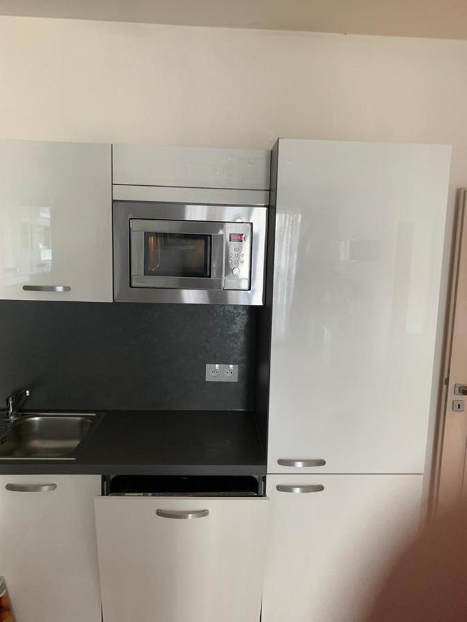 Appartement Garden Tower - 8 Min Do Centra, Garaz Praag