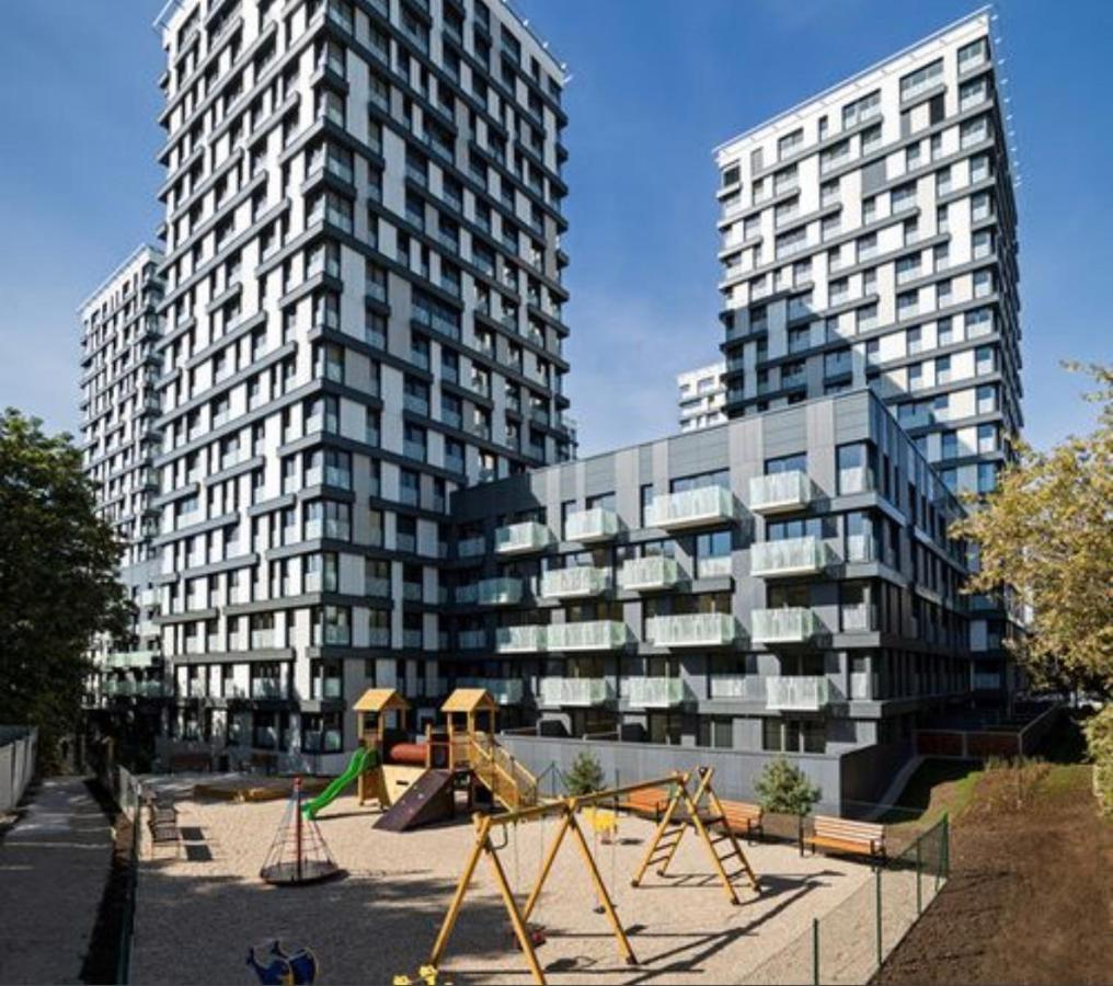 Garden Tower - 8 Min Do Centra, Garaz Appartement Praag