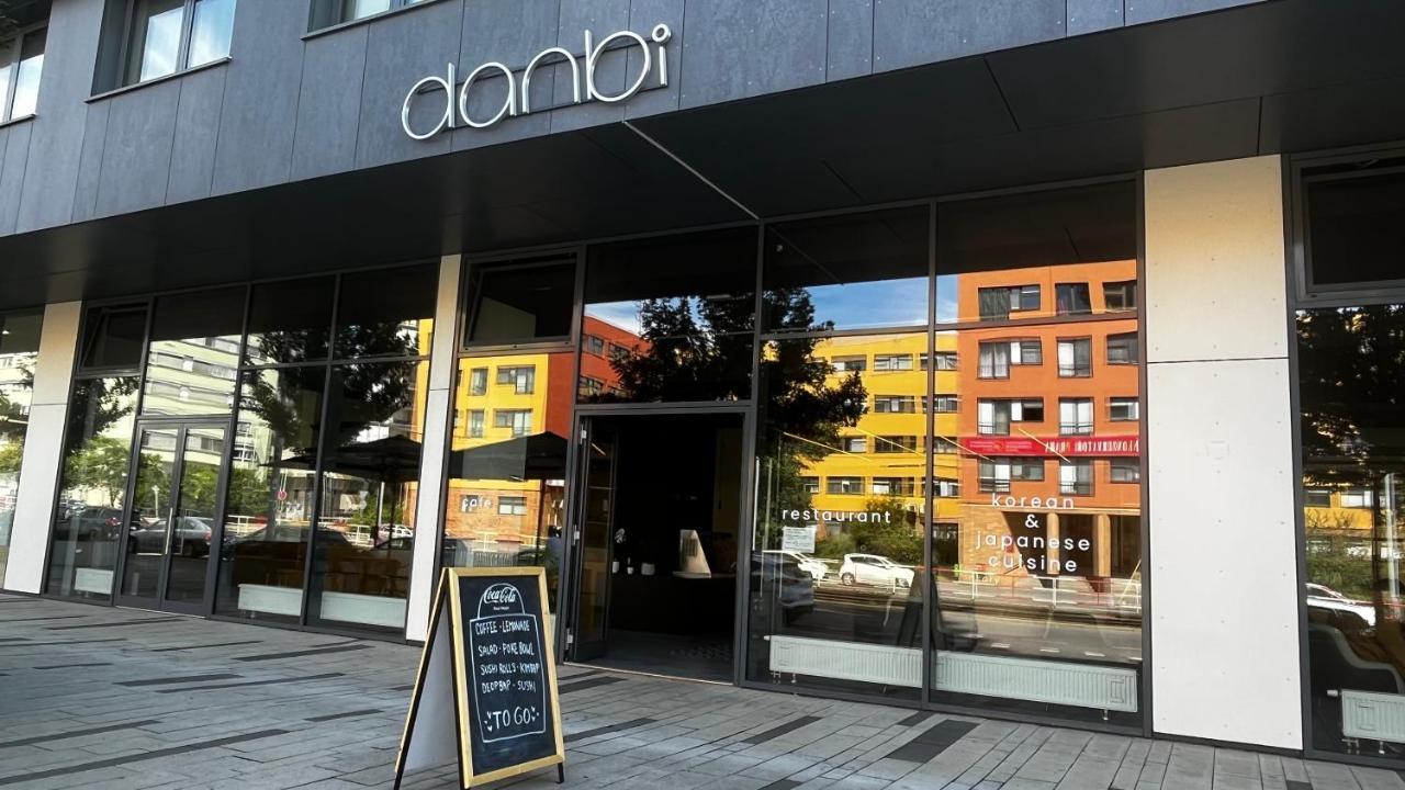 Garden Tower - 8 Min Do Centra, Garaz Appartement Praag